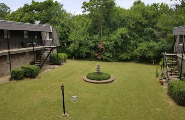 quiet complex, 1200 sq feet , walk in closet second floor photos photos quiet complex, 1200 sq feet , walk in closet second floor photos photos