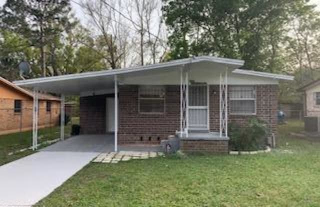 2620 VERNON ST - 2620 Vernon Street, Jacksonville, FL 32209
