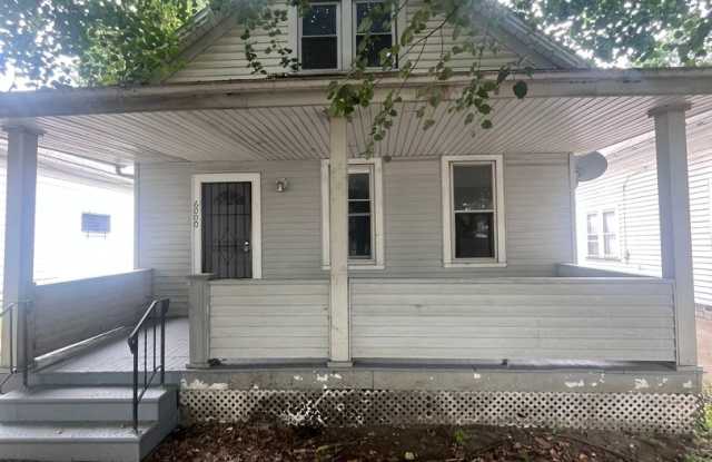 Section 8 Accepted! Spacious Newly Renovated 3- Bedroom Home photos photos