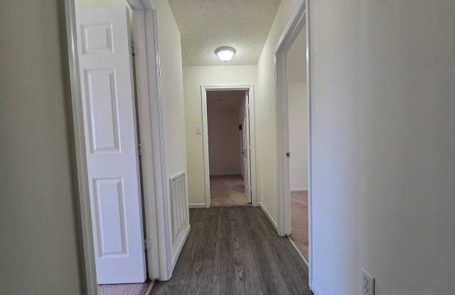 9 Lordship Ln photos photos