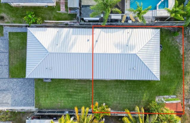 305 De Carie Street - 305 De Carie Street, Delray Beach, FL 33444 305 De Carie Street - 305 De Carie Street, Delray Beach, FL 33444