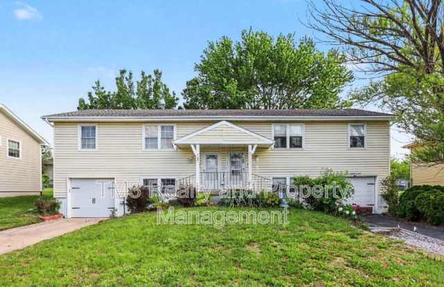 1324 East 152nd Terrace photos photos