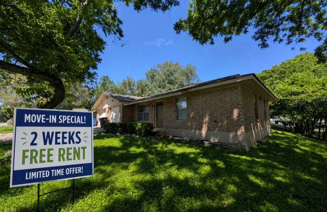 Walk to Torrey Park, and Live Minutes from Historic Gruene! 2/1/1 Duplex on a Corner Lot with Refrigerator Included! NBISD *2 weeks free rent* photos photos