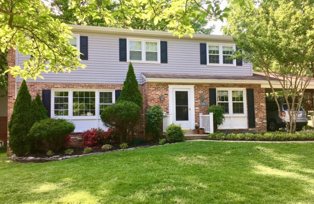 8318 ORANGE COURT - 8318 Orange Court, Mount Vernon, VA 22309