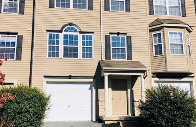 128 Knollwood Rd - 128 Knollwood Drive, Lancaster County, PA 17551