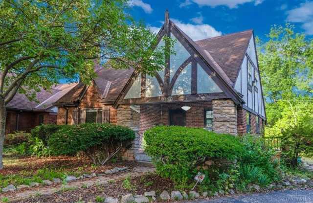 3790 Grovedale Place photos photos