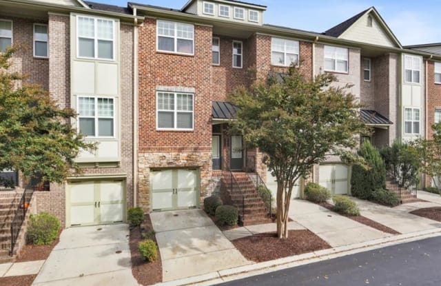 1960 Cobblestone Circle NE - 1960 Cobblestone Circle Northeast, North Atlanta, GA 30319