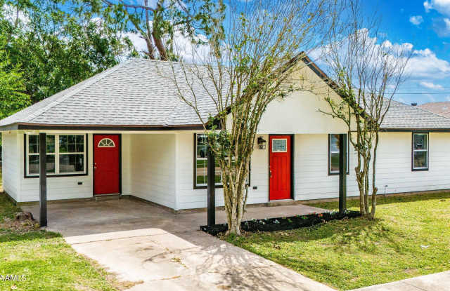 906 Priscilla Lane photos photos