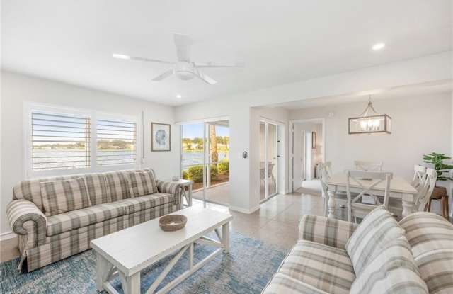 2885 Citrus Lake Dr Gallery 4