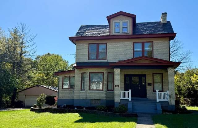 67 W Sharon Road - 67 West Sharon Avenue, Glendale, OH 45246