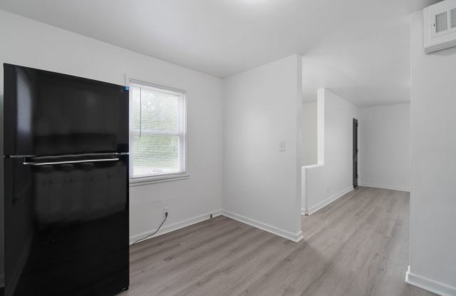Coming Soon: 1BR Townhome in Scenic Hills - Midland, PA. Apply Now and Secure this unit! Gallery 2