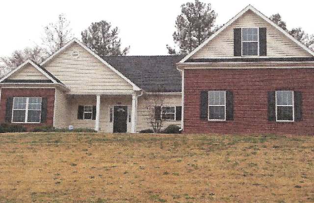 244 Stoneridge Dr - 244 Stoneridge Drive, Milledgeville, GA 31061