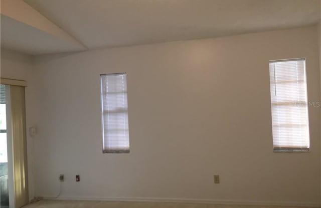 7614 CHAPELHILL DRIVE Gallery 2
