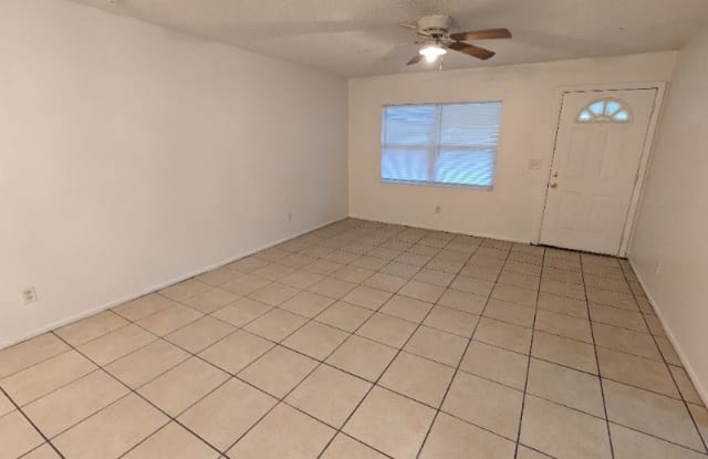 1918 Selleen Dr - 1918 Selleen Drive, Eustis, FL 32726