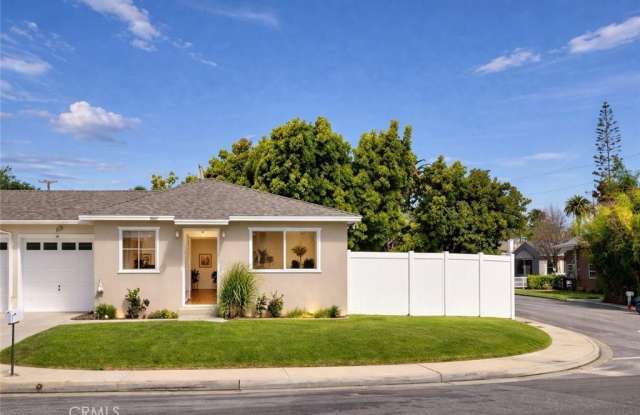 1869 Tustin Avenue photos photos