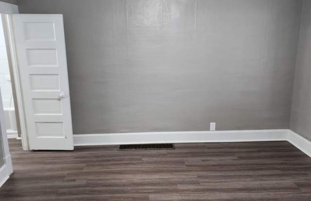 Two unit duplex Gallery 3