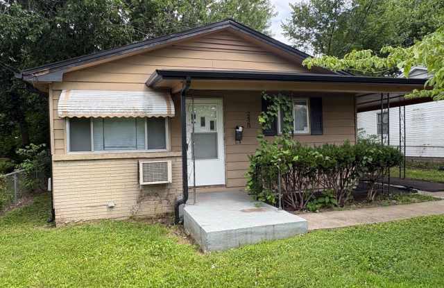 WOW! Look at this property ! You cant beat this price! photos photos