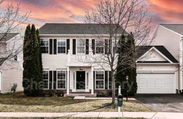 43343 Fullerton St - 43343 Fullerton Street, Broadlands, VA 20147