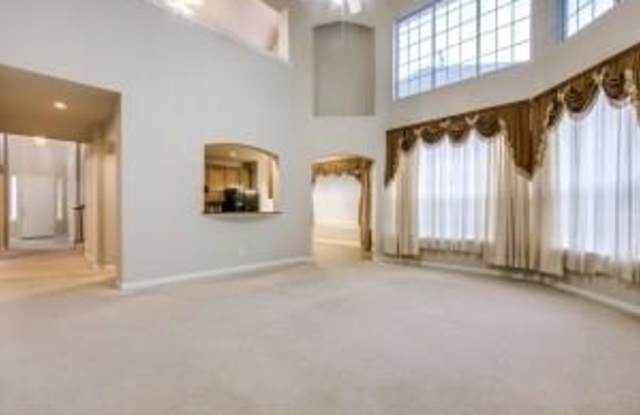 3621 Nandina Drive Gallery 4