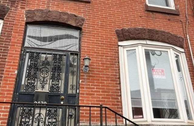 2430 CARPENTER STREET photos photos