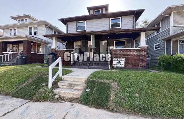 429 N Oakland Ave photos photos