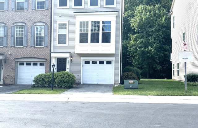 22410 GLENBOW Way Gallery 2