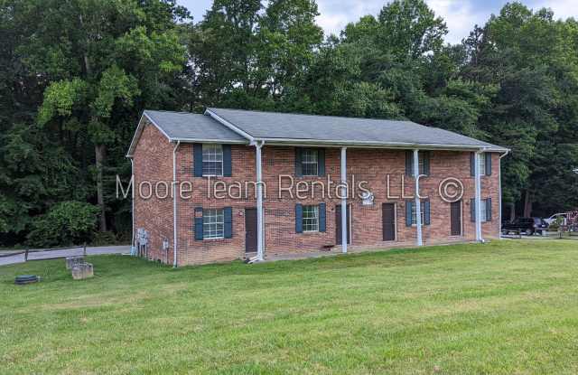 Just remodeled - 2 Bed/1.5Ba - Sect 8 Accepted photos photos
