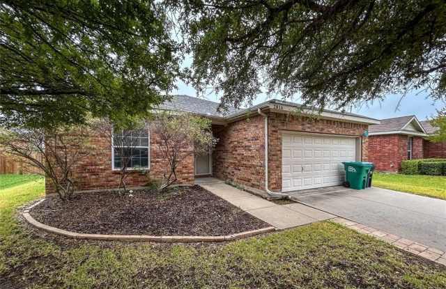 2816 Weslayan Drive - 2816 Weslayan Drive, Denton, TX 76210