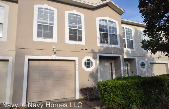 11842 Lake Bend Cir - 11842 Lake Bend Circle, Jacksonville, FL 32218