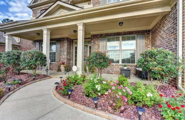 3301 Lake Mcginnis Drive Gallery 2