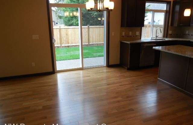 1915 151st Pl SW Gallery 3