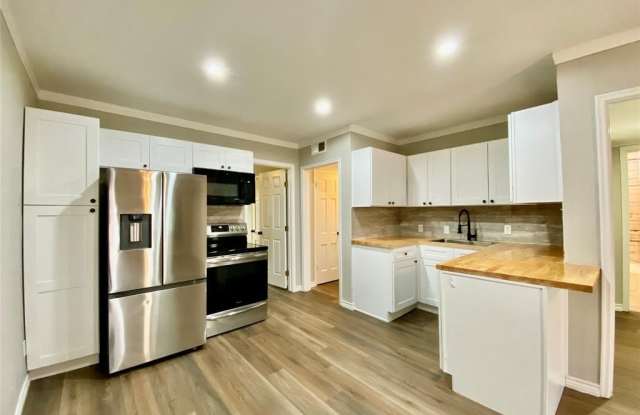 501 NW 6th Street - 501 Northwest 6th Street, Mineral Wells, TX 76067