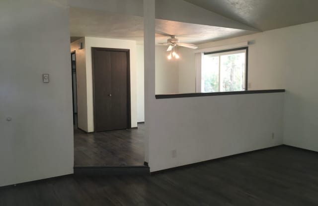 19968 Double Tree Court Gallery 4