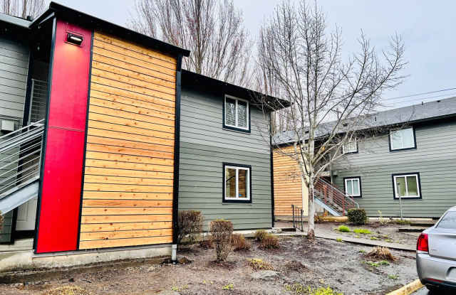 Cedar Mills Two Bedroom Condo-Nicely Remodeled! photos photos