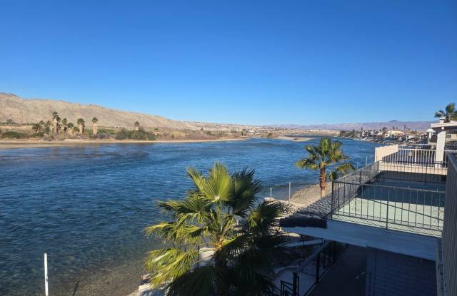 Beautiful Riverfront Home photos photos