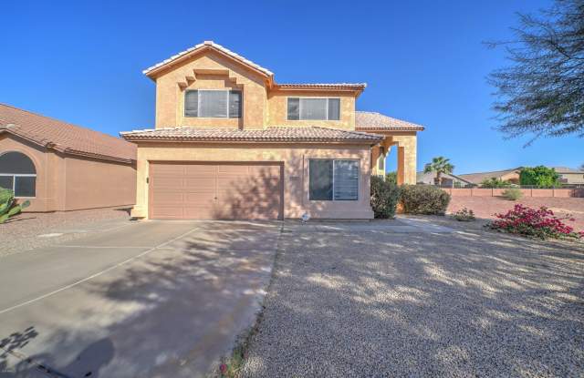 4426 E Cedarwood Lane - 4426 East Cedarwood Lane, Phoenix, AZ 85048