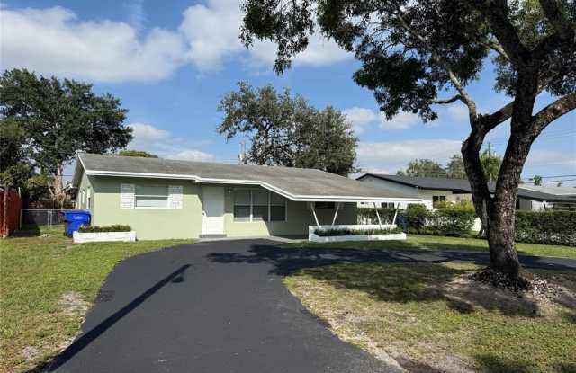 6721 Mcclellan St photos photos