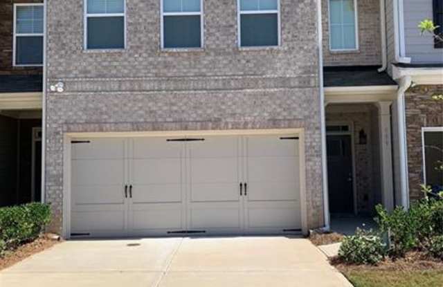 489 Arbor Crowne Drive - 489 Arbor Crowne Dr, Lawrenceville, GA 30046