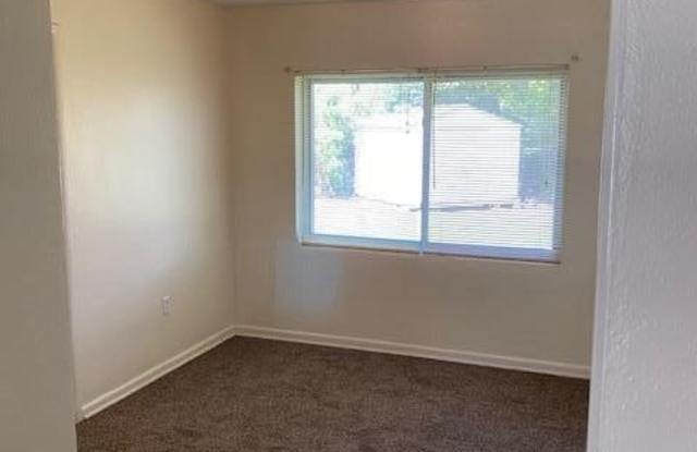 6531 SOLANDRA Drive Gallery 4