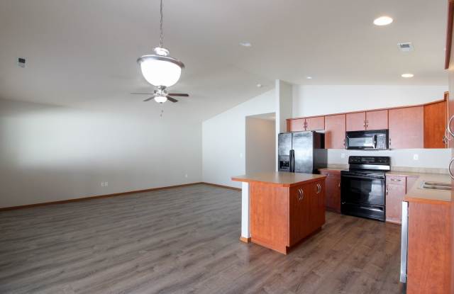 3 Bedroom, 2 Bath Home in Richland Gallery 4