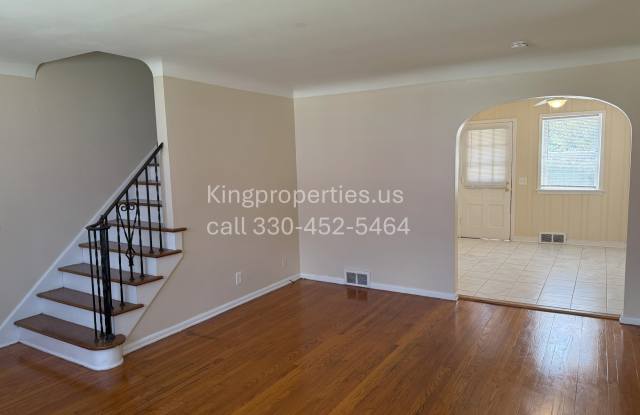2100 Market Ave N #3 photos photos