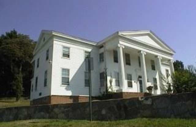636 Main Street - 636 Main Street, Peekskill, NY 10566