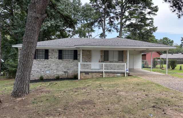 1804 Glenda Dr Gallery 1