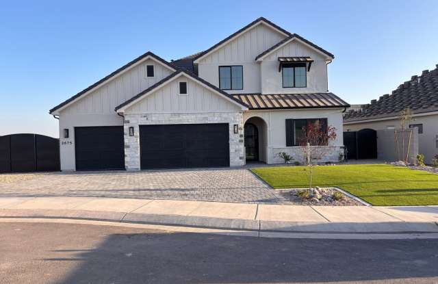 Beautiful 5 bedroom 4 bath in Desert Canyons photos photos