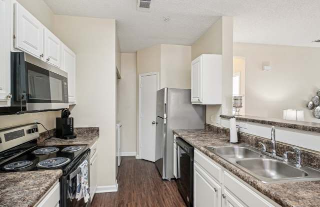 Cedar Springs Apartments Gallery 4