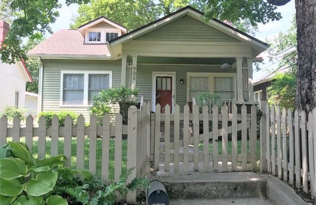 902 South Douglas Avenue - 902 S Douglas Ave, Nashville, TN 37204