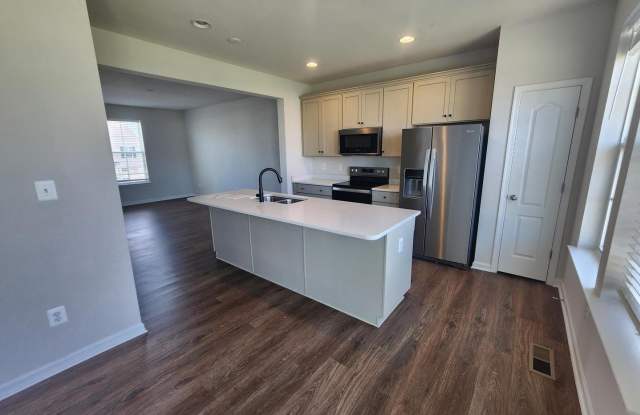 26 KIRBY CT Gallery 3
