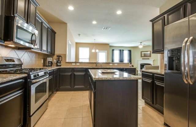 928 Lake Forest Trail Gallery 3