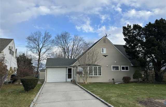 33 Clarissa Drive photos photos