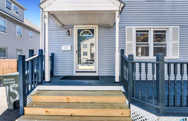 75 Ocean Avenue Gallery 3